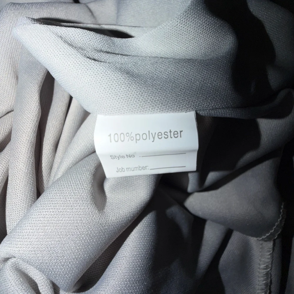 ✨ Silver Sequin Evening Gown – Size 12 – Formal / Prom / Gala Dress ✨ - Picture 9 of 10